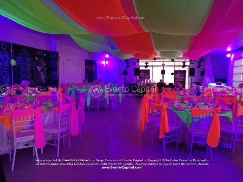 tematica neon quinces velos techo (14)